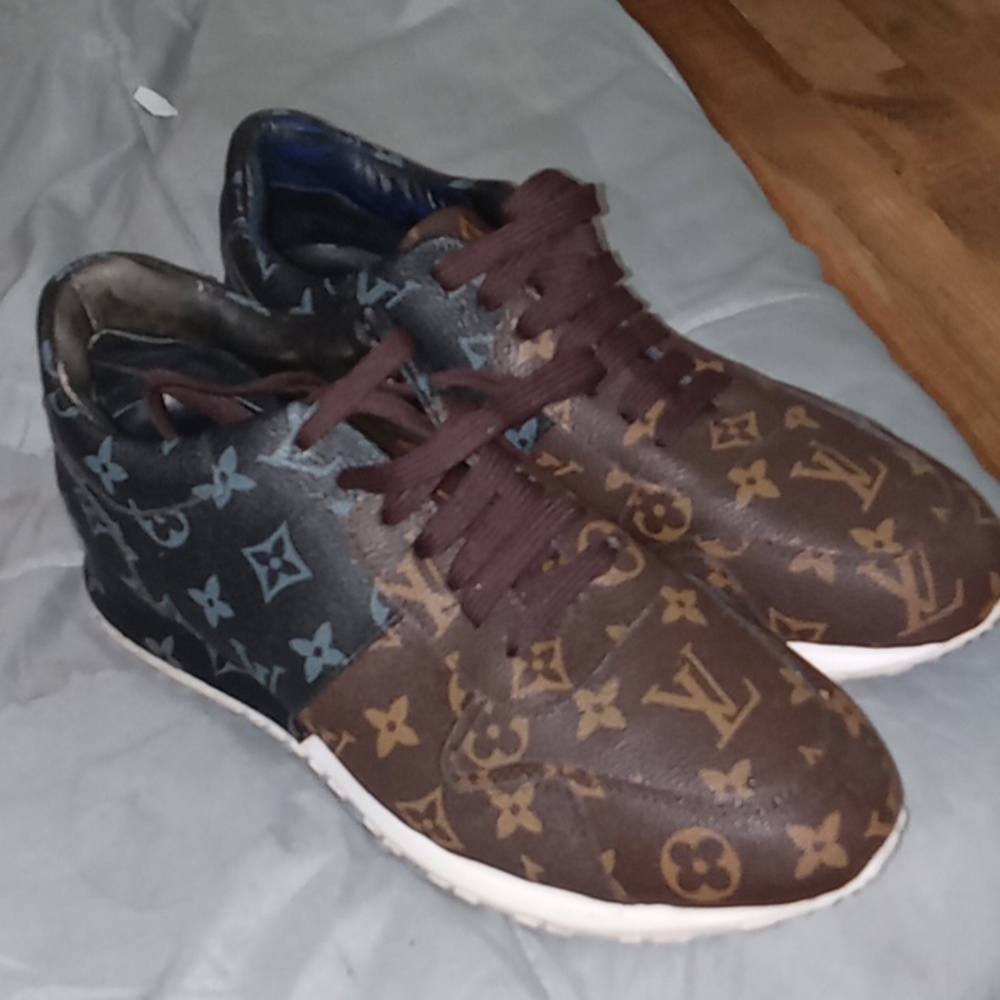 Men's shoes